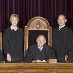 La Corte Suprema de California hará pública el martes su sentencia sobre la validez o no de la Proposición 8