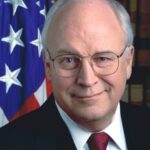 Dick Cheney intenta justificar su silencio sobre la igualdad matrimonial durante la campaña presidencial del 2000