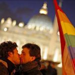 El Vaticano, preocupado por los avances del matrimonio igualitario en España, Francia y Estados Unidos