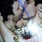 Ataque homofóbico a una exposición fotográfica en Barcelona