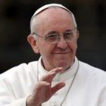 La falsa llamada del papa a un joven gay francés revoluciona los medios durante unas horas