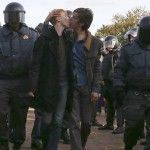 Detenidos en la celebración del «Día de Salir del Armario» en San Petersburgo
