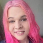 Una autora de cómics canadiense, amenazada de muerte tras un ataque informático a personas y grupos de apoyo de la comunidad trans