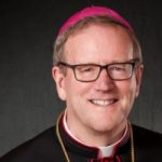 El obispo auxiliar de Los Ángeles, contrario a seguir haciendo campaña contra el matrimonio igualitario en su país