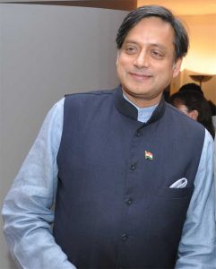 Shashi-Tharoor---Diputado-de-la-India