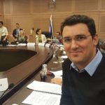 Eitan Ginzburg se convierte en el primer alcalde abiertamente gay de Israel