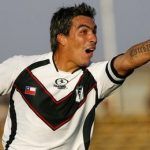 Futbolista chileno pide disculpas tras afirmar que «echaría» a un compañero gay