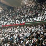 El Legia de Varsovia se desmarca de la pancarta homófoba exhibida durante un partido: «El estadio es un lugar para todos»